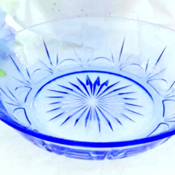 Vintage Avon Fostoria American Blue Starburst Small Dish 7" - Picture 6 of 6